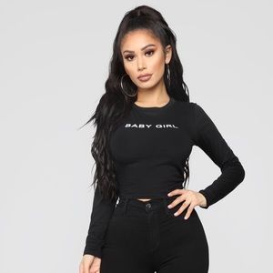 Babygirl cropped tee